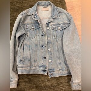 Everlane Light Wash Denim Jacket in Faded Blue